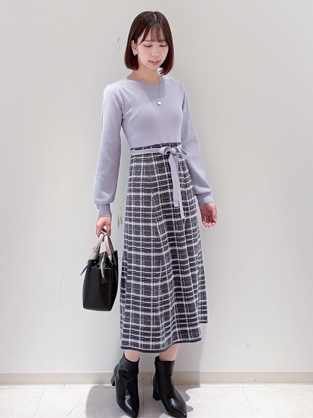 yurinaさんの「index｜ブークレミドルコート【洗える】」を使ったコーディネート