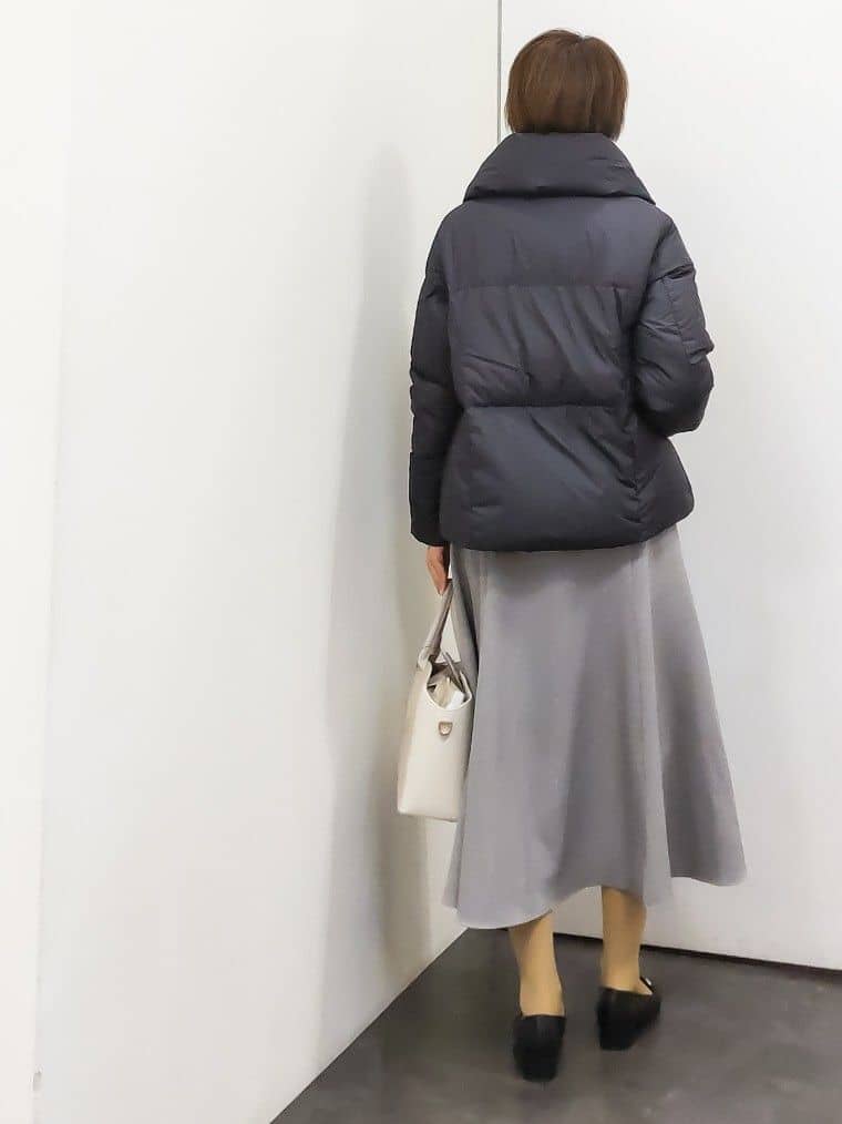 やまちゃんさんの「grove｜【名品アウター／800FP・多機能】つつまれダウンショート」を使ったコーディネート