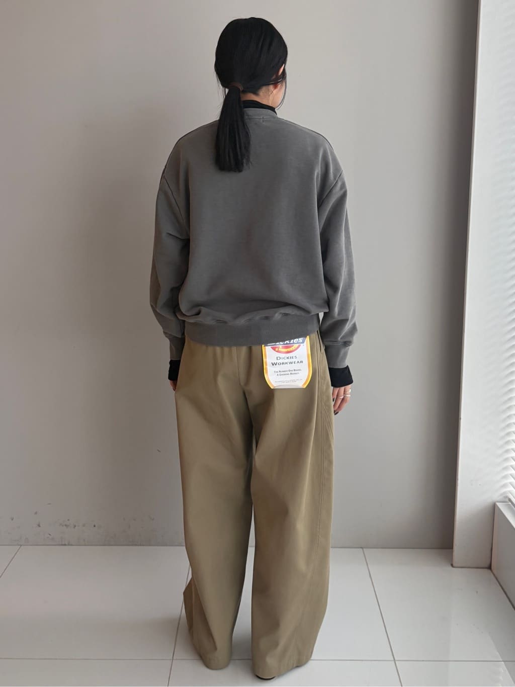 Akutagawaさんの「tk.TAKEO KIKUCHI｜YALEロゴスウェット」を使ったコーディネート