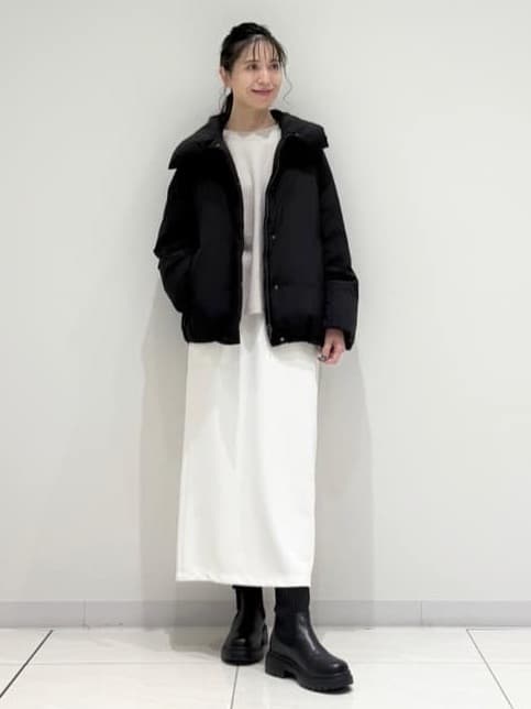 kayoさんの「INDIVI｜【撥水／洗える／デザイン衿】ステッチレス ショートダウンコート」を使ったコーディネート