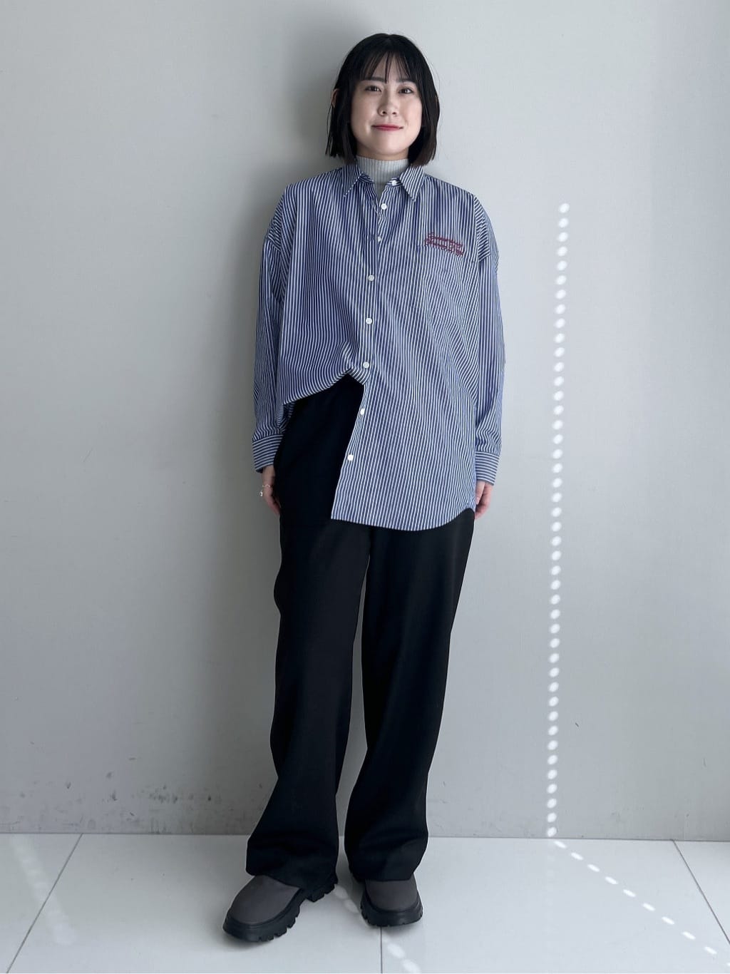 Hirokaさんの「Dessin｜【洗える】刺繍ロゴ入りオーバーシャツ」を使ったコーディネート
