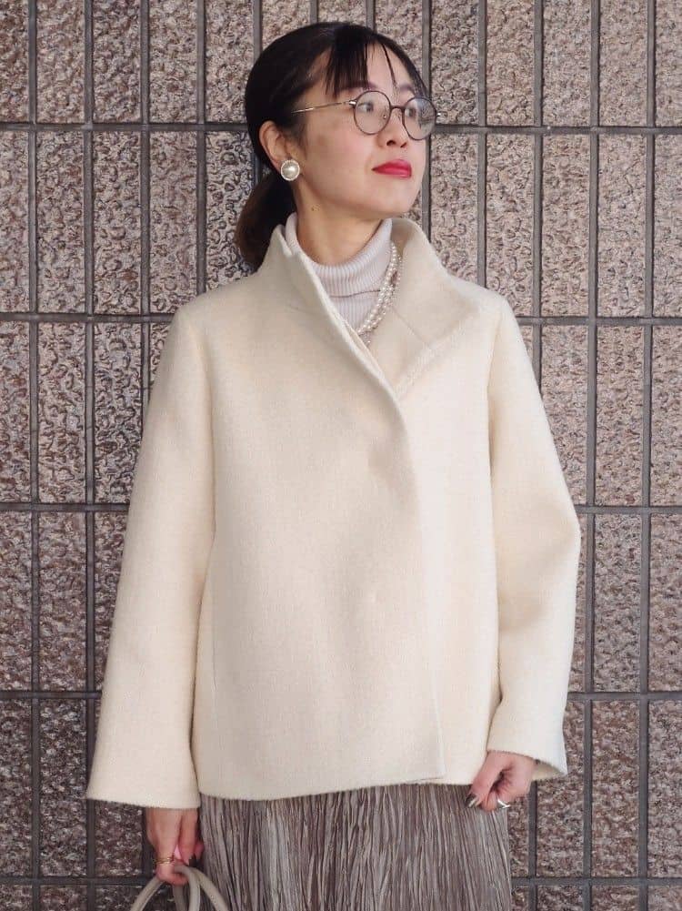 MUTSUKOさんの「UNTITLED｜【ツイード風/スタンドカラー】ファンシーヘリンボンコート」を使ったコーディネート