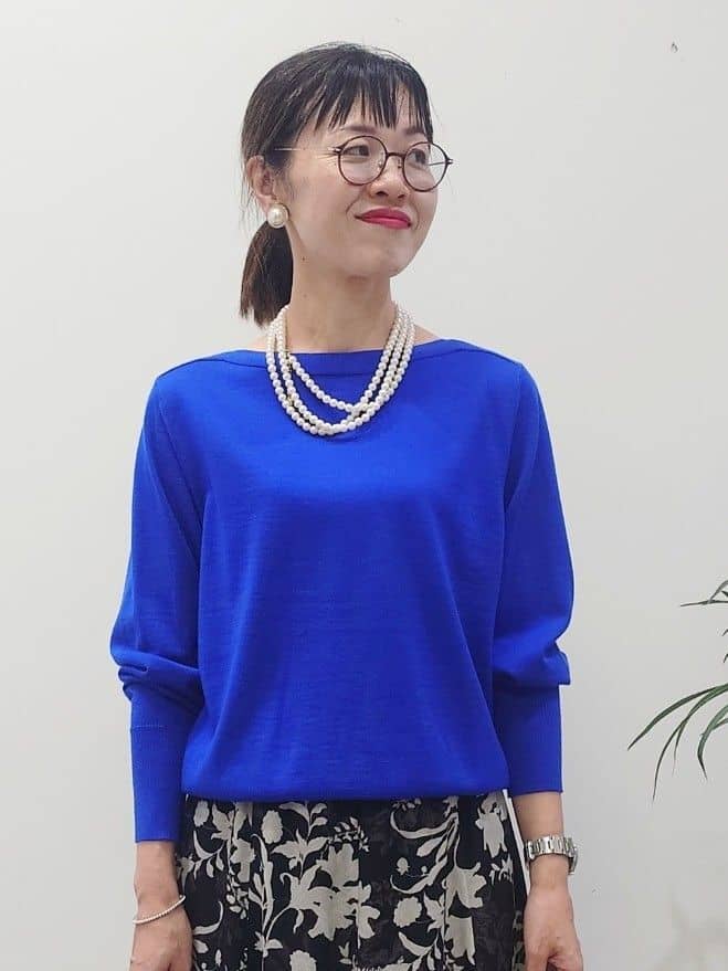 MUTSUKOさんの「UNTITLED｜【アンサンブル可/洗える】シルクウールカシミヤ ドルマンスリーブニット」を使ったコーディネート