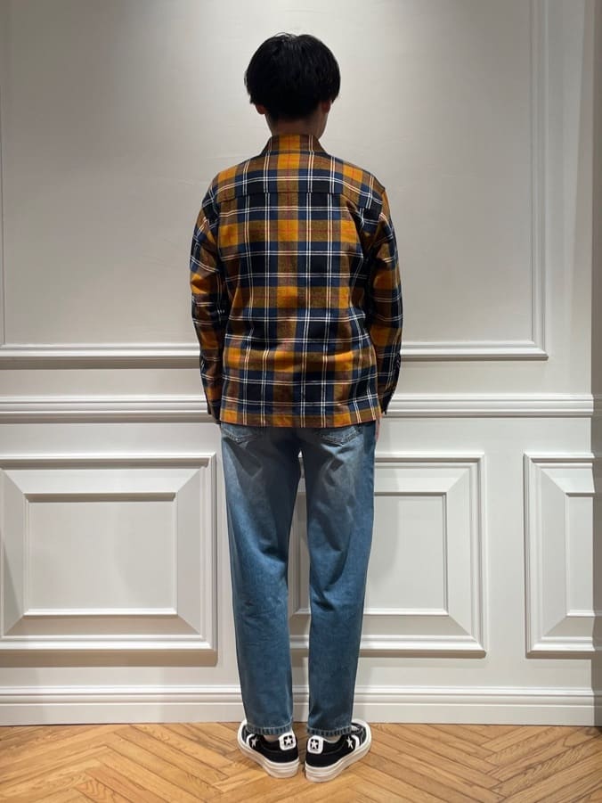 橋本さんの「DRESSTERIOR｜◆【Safari5月号掲載】10．6oz コンフォートワイドデニムパンツ」を使ったコーディネート