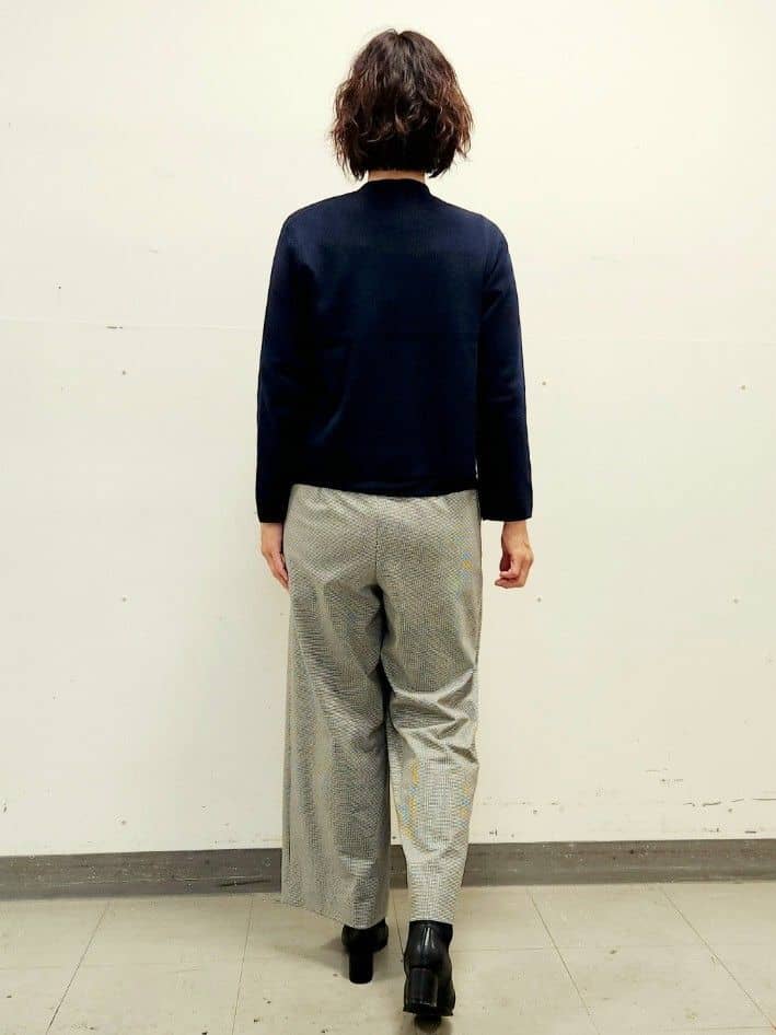 mayumayuさんの「Reflect｜【選べる5色／アンサンブル可】クルーネックカーディガン」を使ったコーディネート