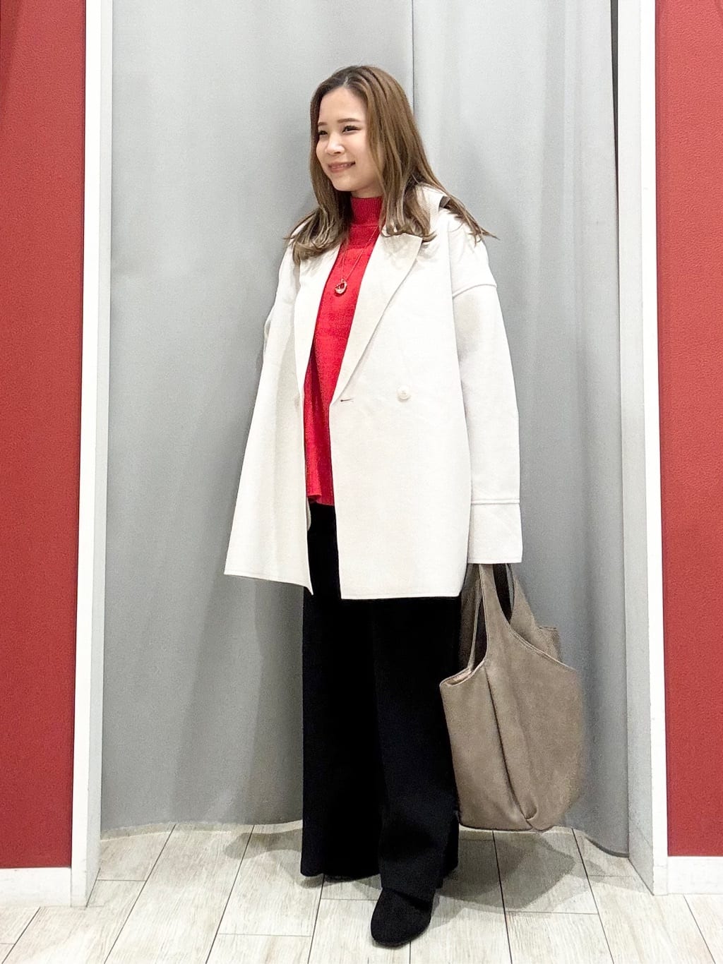 shioさんの「SHOO･LA･RUE｜【洗濯機可/S-LL】厚すぎない　ゆったりシンプルもちもちニット」を使ったコーディネート