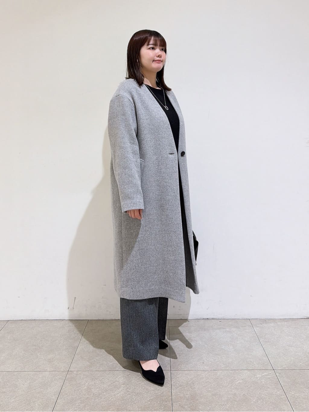 emikaさんの「INDIVI｜【軽量／ウール混】ライトフォルム ロングコート」を使ったコーディネート