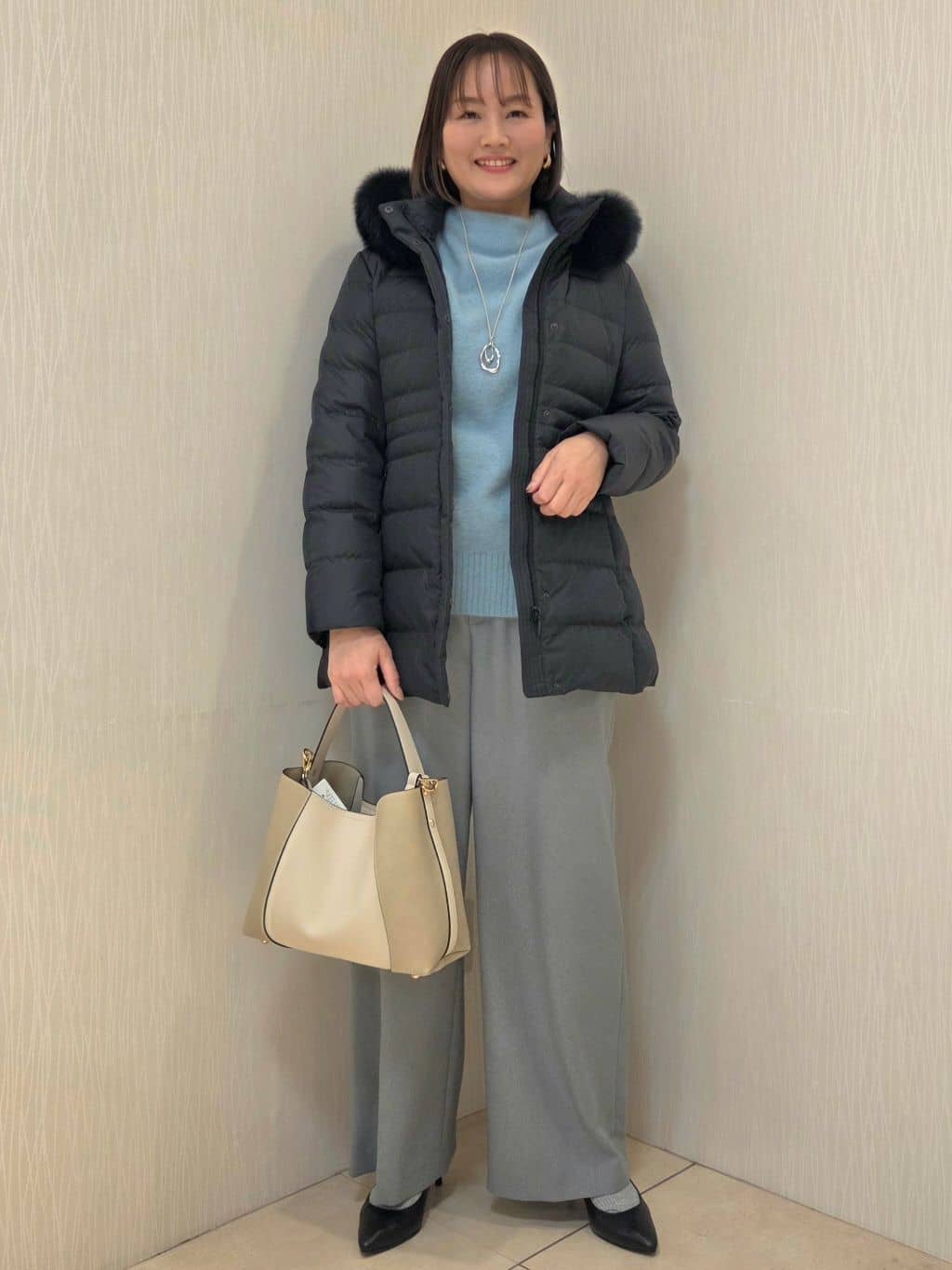 naokoさんの「UNTITLED｜【洗える/ワイド/ウエストゴム】ストレッチドロストパンツ」を使ったコーディネート