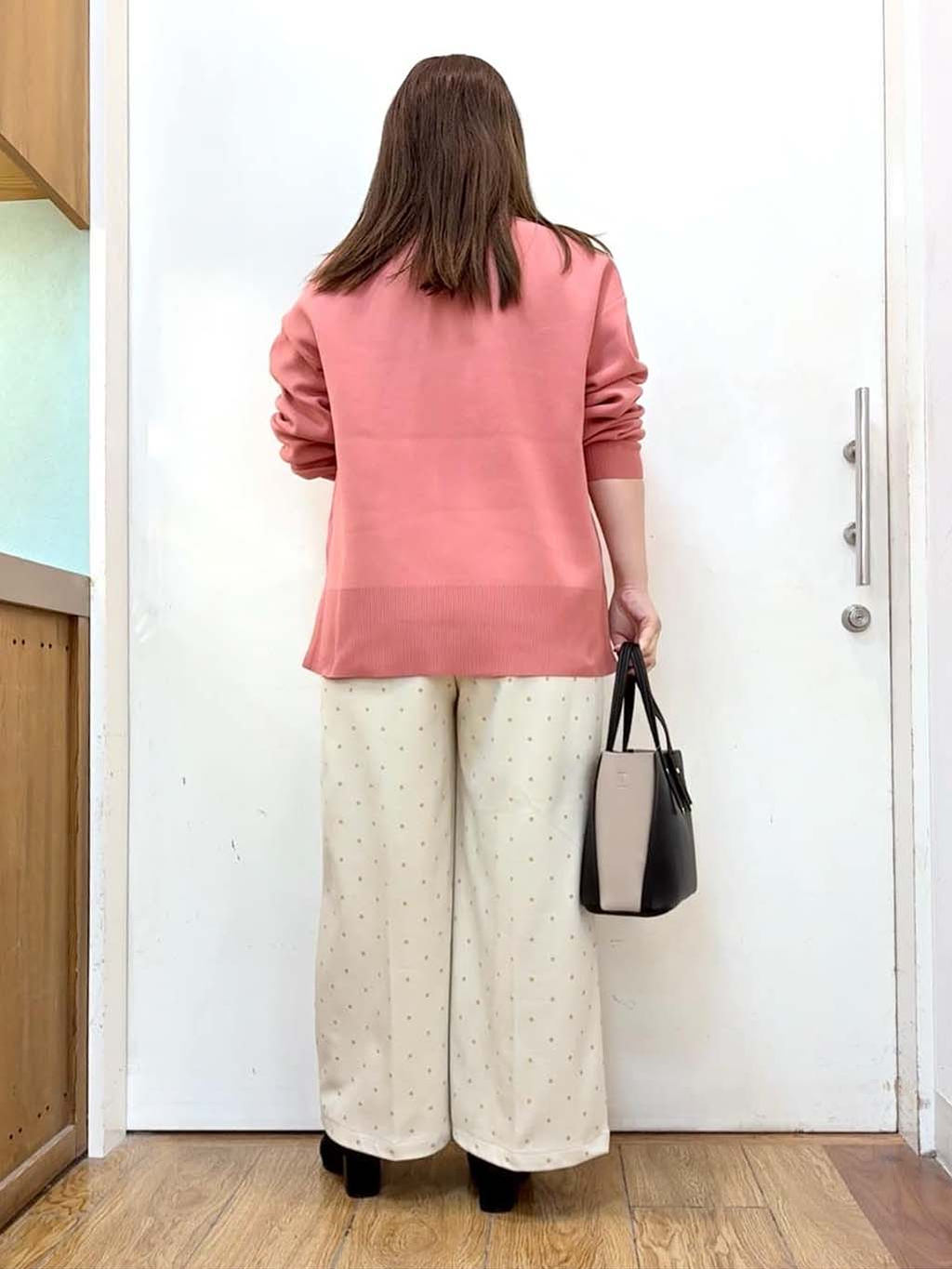 だいわさんの「SHOO･LA･RUE｜【高レビュー/洗濯機可/S-LL】さらに軽くなった スポンディッシュ裾フェイクトップス」を使ったコーディネート