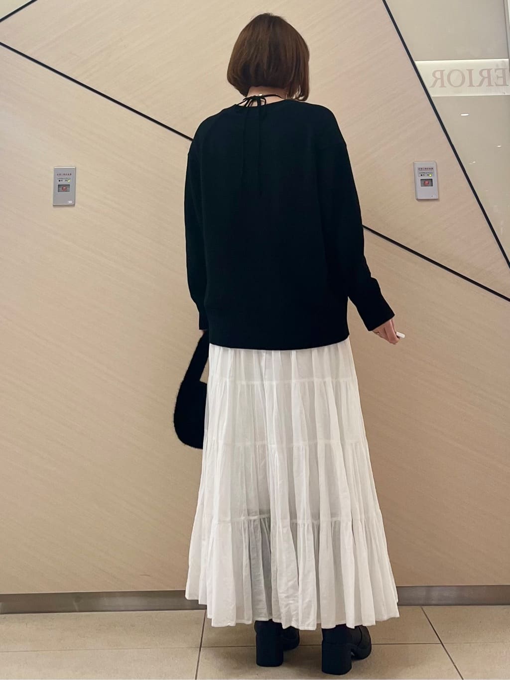 yahataさんの「DRESSTERIOR｜レタードニットカーディガン」を使ったコーディネート