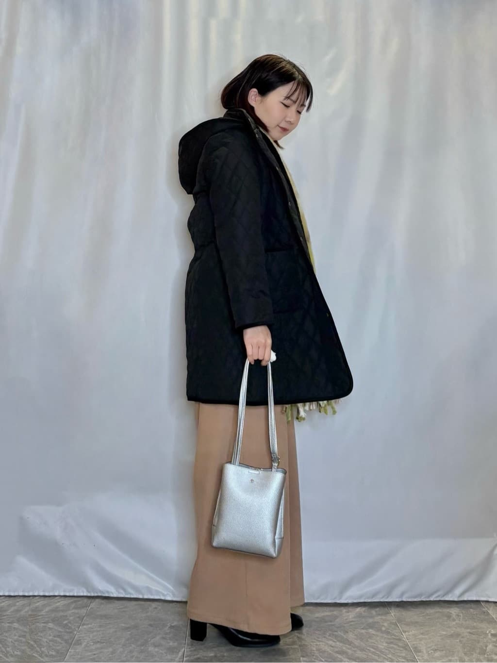 ネリさんの「SHOO･LA･RUE｜【着丈選べる/きっと虜になる】あったかもちもち ワイドパンツ」を使ったコーディネート