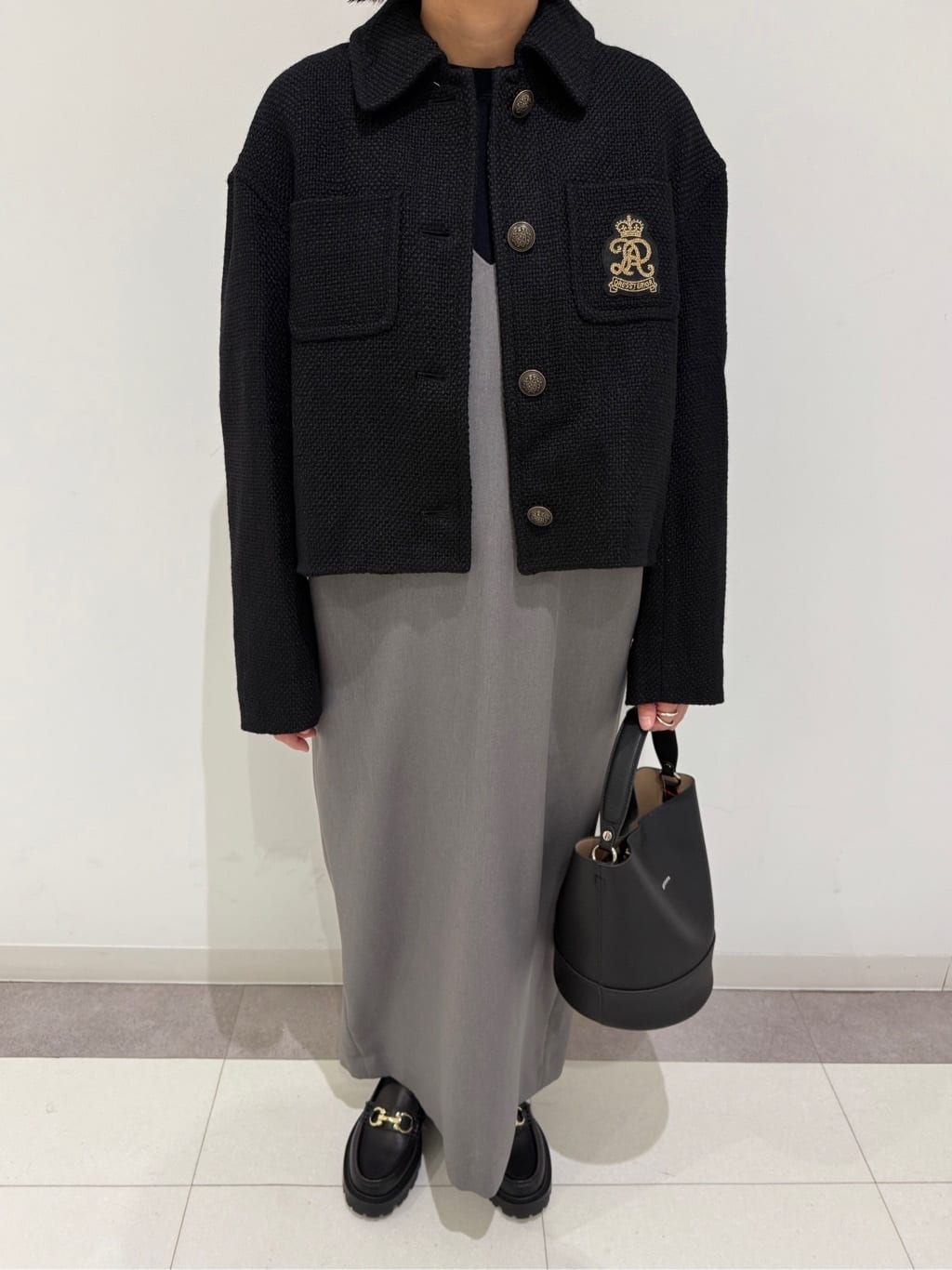 MIYAKAWAさんの「DRESSTERIOR｜◆エンブレムショートブルゾン」を使ったコーディネート