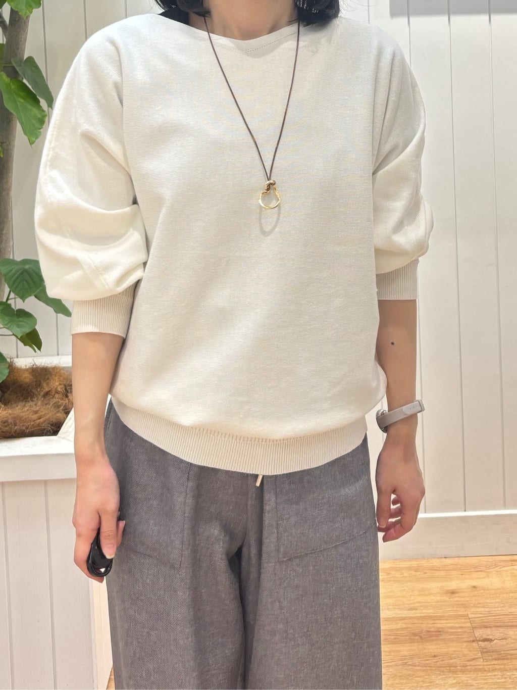 OKADAさんの「Dessin｜【洗える】ウールブレンド後ろボタンニット」を使ったコーディネート