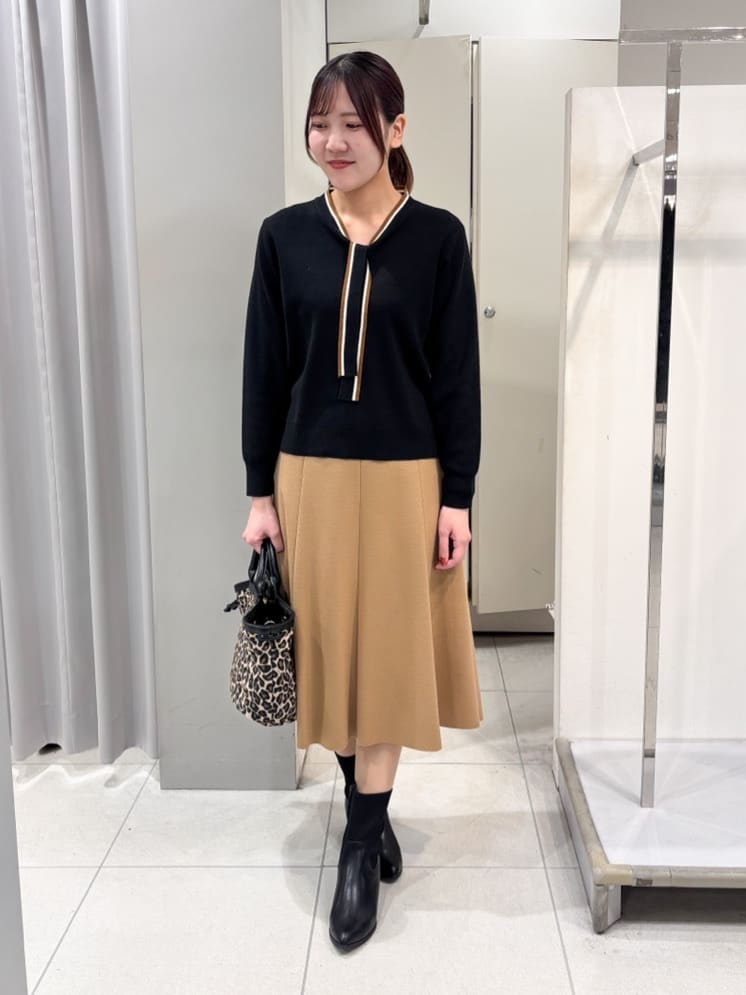 yuiさんの「Reflect｜【すっきりシルエット】ショート丈ダウンコート」を使ったコーディネート