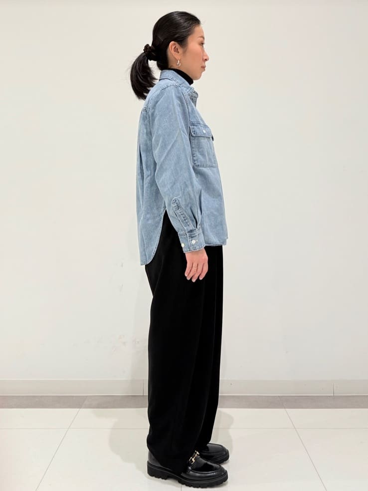 MIYAKAWAさんの「DRESSTERIOR｜ARTESANOS（アルテサノス）【別注】金具付きローファー」を使ったコーディネート