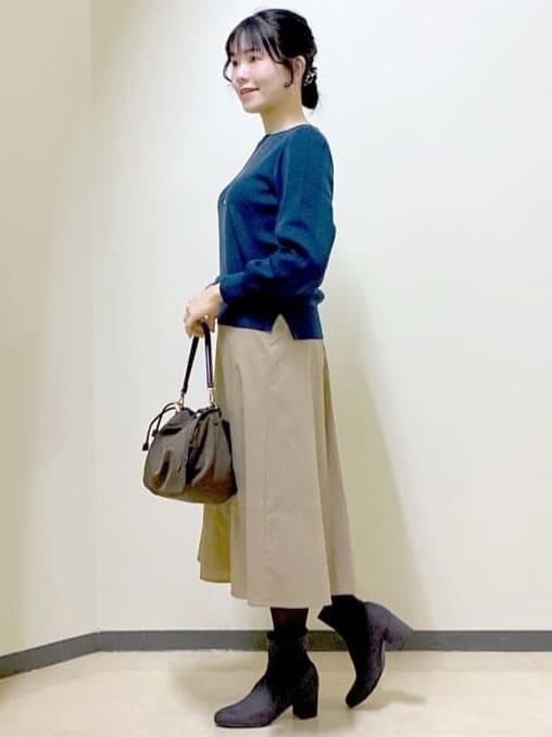  beni_gingerさんの「Reflect｜【選べる8色／スカートにもパンツにも◎】ウール混ボートネックニット」を使ったコーディネート