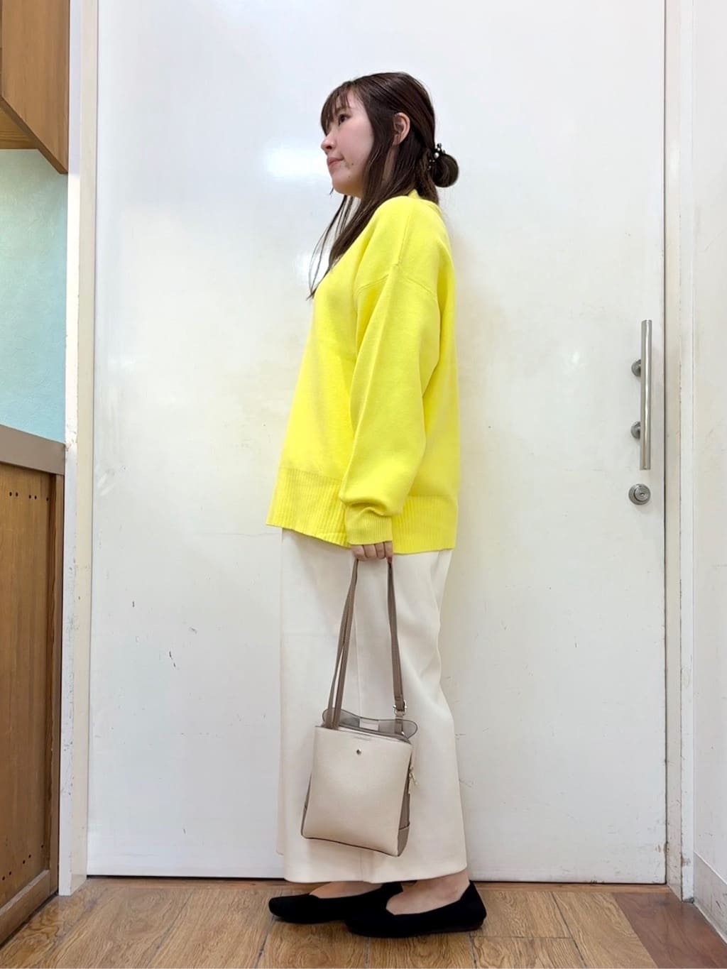 だいわさんの「SHOO･LA･RUE｜【洗濯機可/S-LL】厚すぎない　ゆったりシンプルもちもちニット」を使ったコーディネート