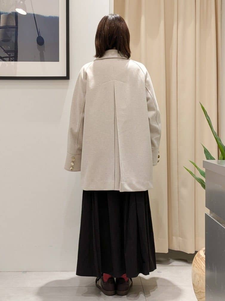 なめさんの「THE SHOP TK｜クラシカルな装い ウールライクスタンドカラーコート」を使ったコーディネート