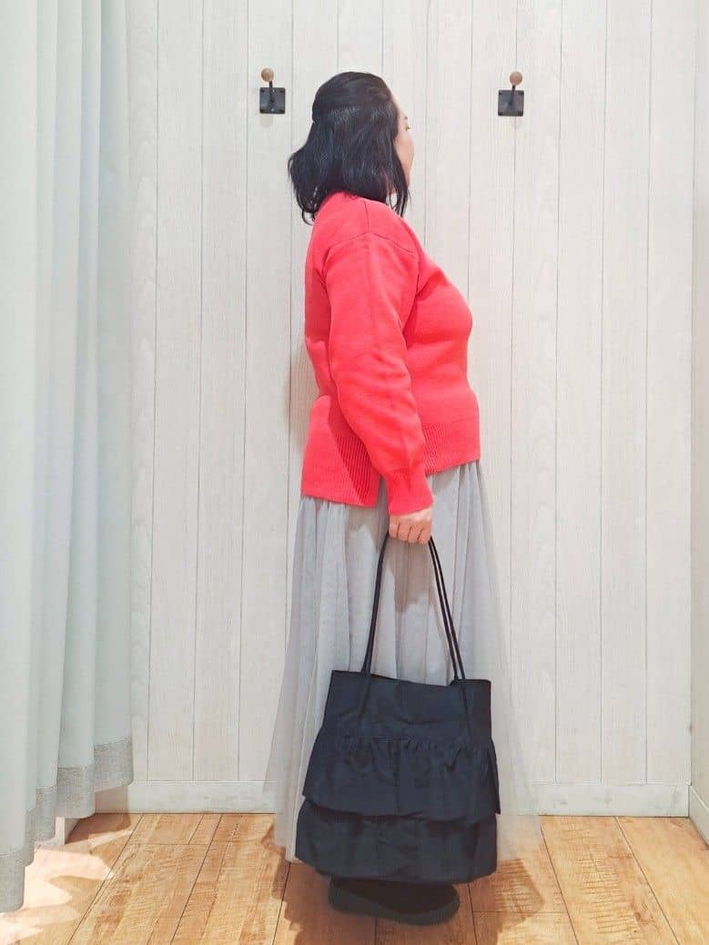 kotomiさんの「SHOO･LA･RUE｜【撥水】つまみハンドルフリルトートバッグ」を使ったコーディネート