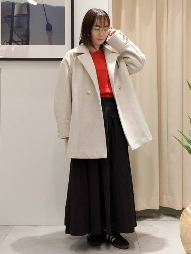 なめさんの「THE SHOP TK｜クラシカルな装い ウールライクスタンドカラーコート」を使ったコーディネート