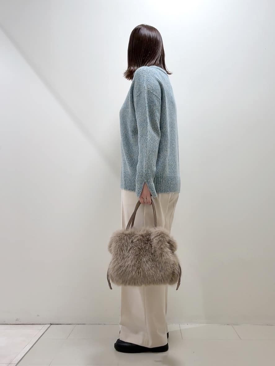 YUIさんの「UNTITLED｜【ゆったり】三つ杢カラーニット」を使ったコーディネート