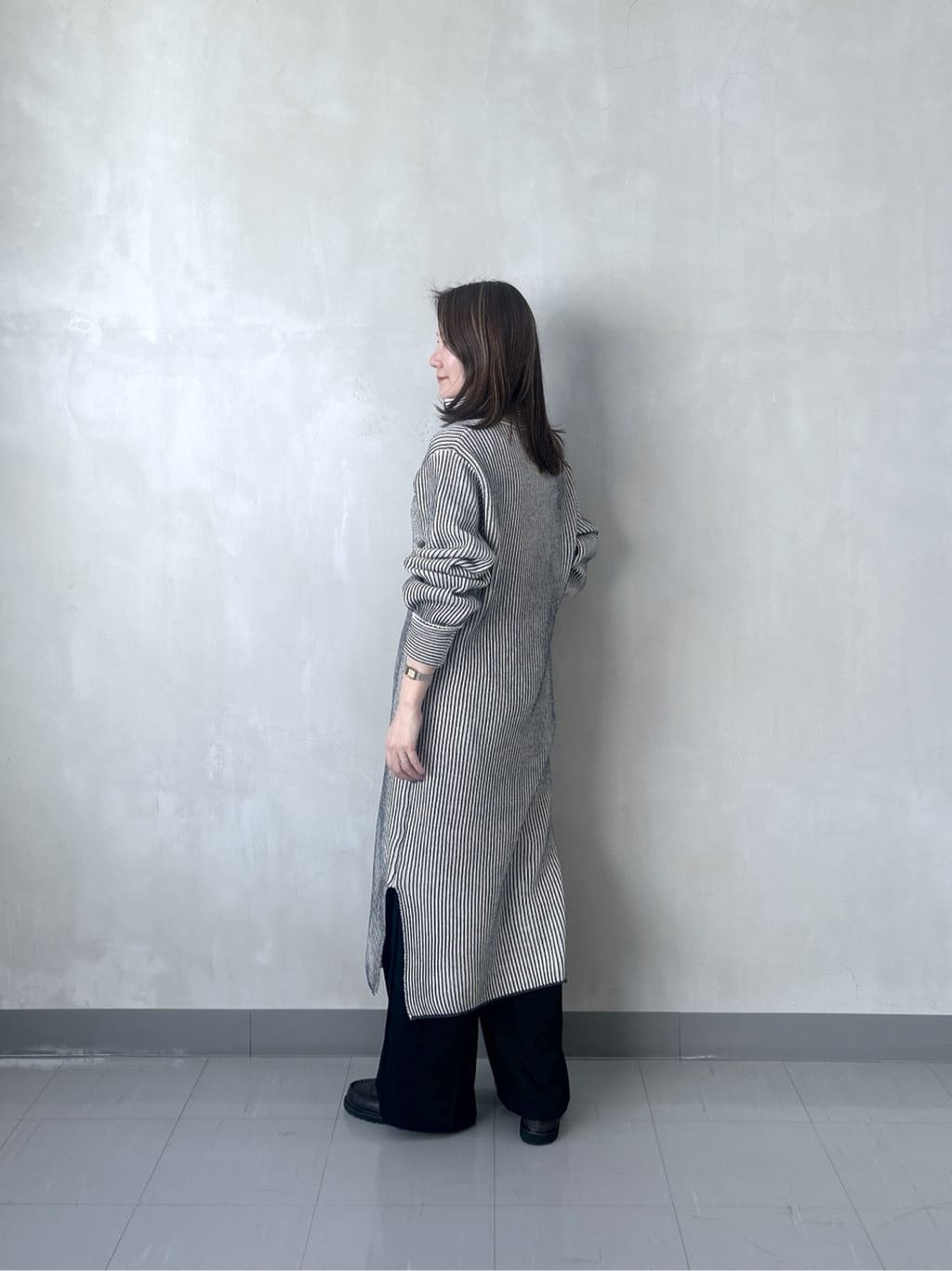 takaさんの「INDIVI｜スタンドネックニットワンピース」を使ったコーディネート