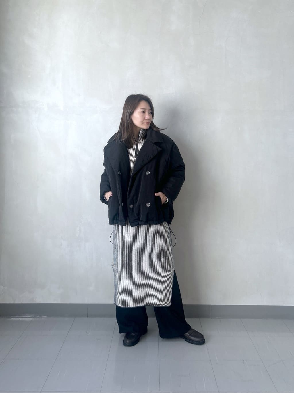 takaさんの「INDIVI｜スタンドネックニットワンピース」を使ったコーディネート