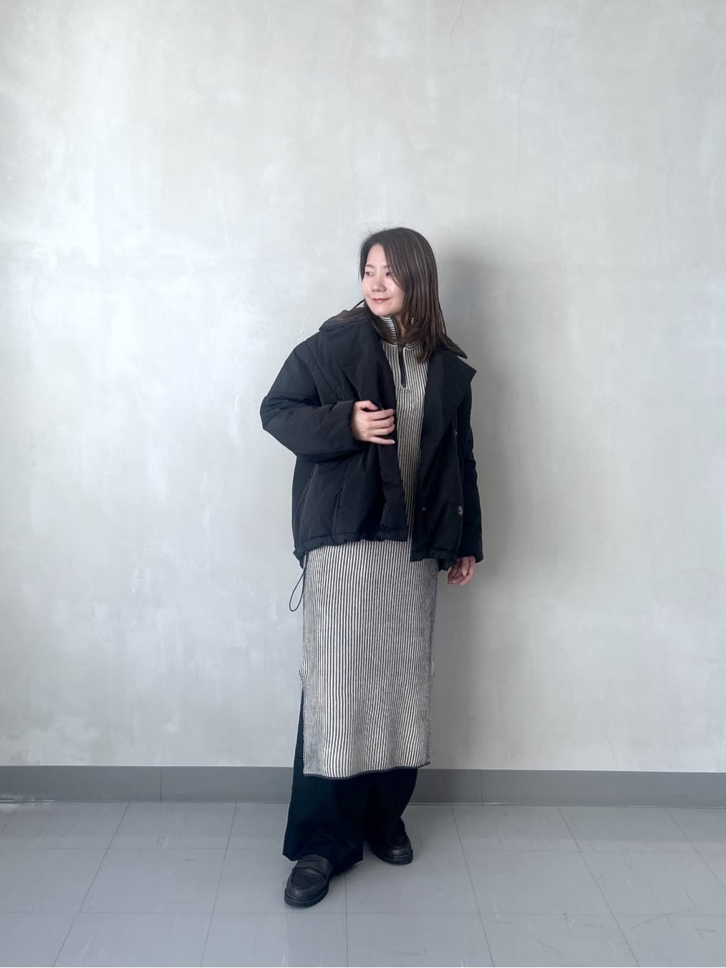 takaさんの「INDIVI｜スタンドネックニットワンピース」を使ったコーディネート