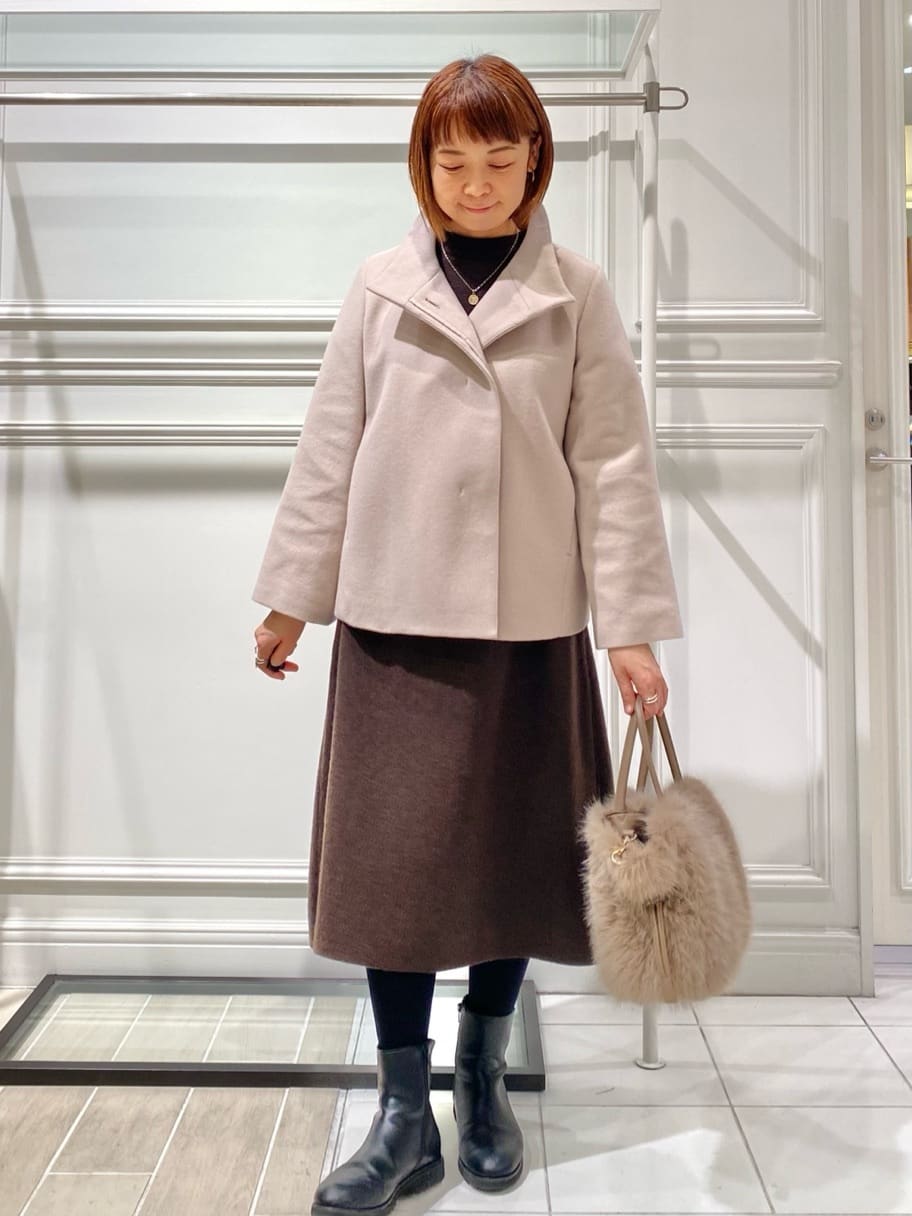 AKKOさんの「UNTITLED｜【ロング丈/ゆったりシルエット】テントライン ニットワンピース」を使ったコーディネート