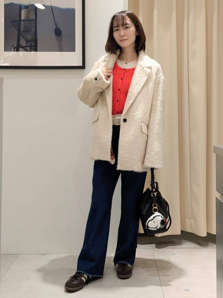 なめさんの「THE SHOP TK｜纏うだけで大人上品 シャギーチェスターハーフコート」を使ったコーディネート