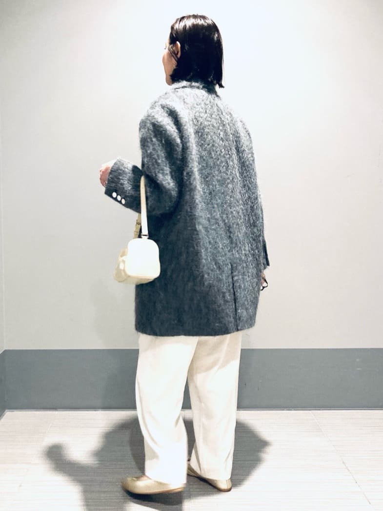 Furuさんの「DRESSTERIOR｜ストレッチフルニードルニット」を使ったコーディネート