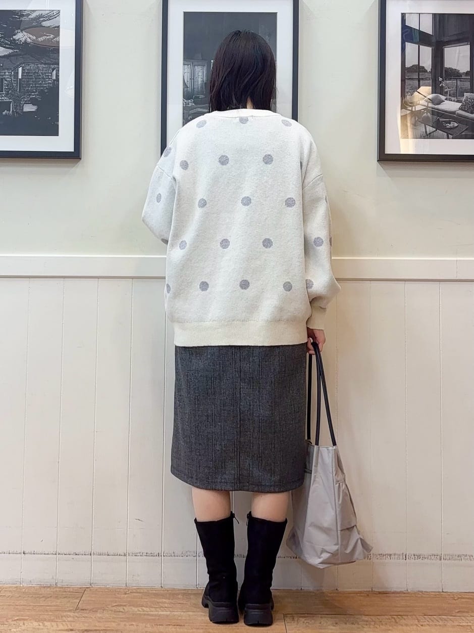えぬさんの「SHOO･LA･RUE｜【2点セット/洗濯機可】時短でコーデが決まる ジャンドレ+リブインナー」を使ったコーディネート