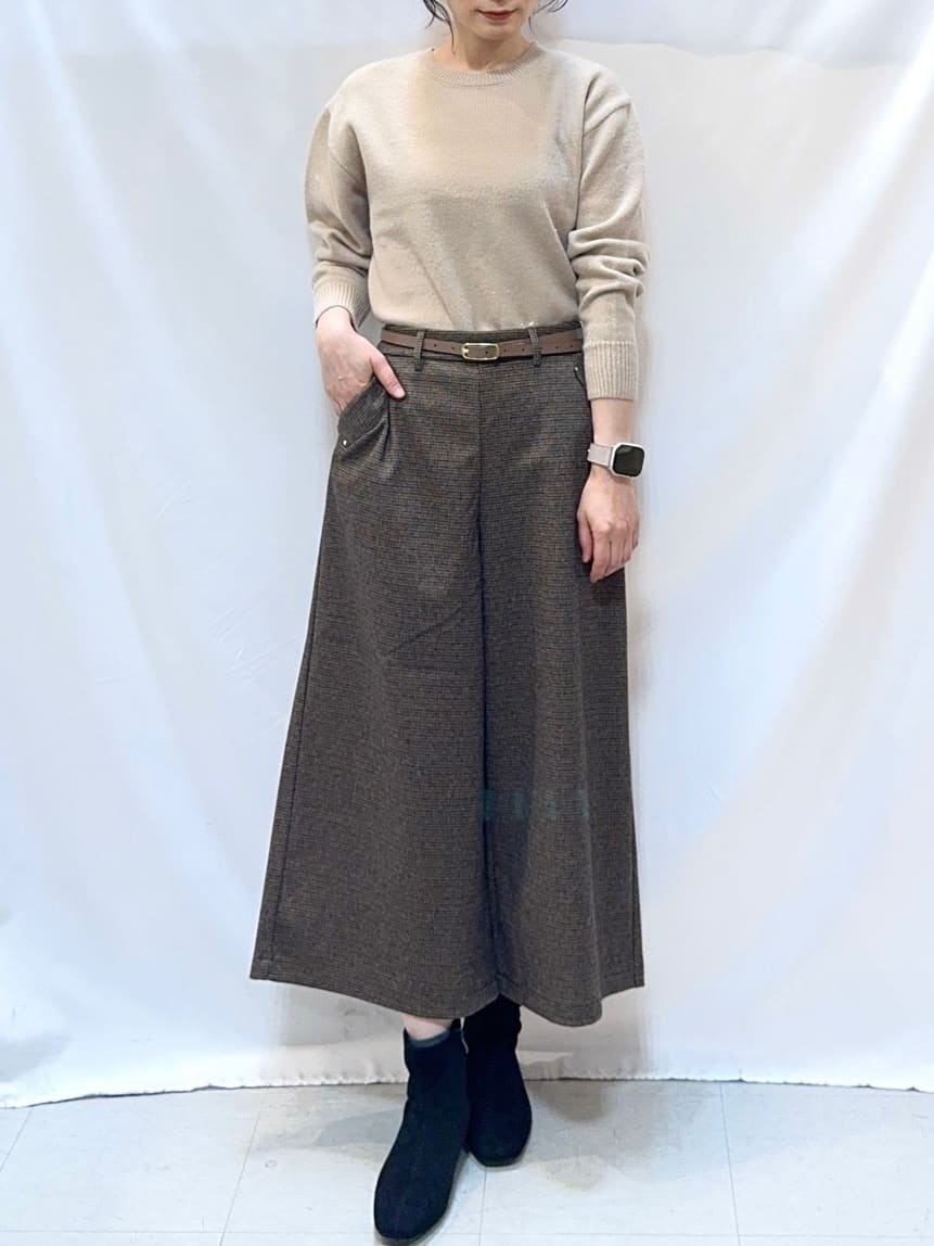 𝐇𝐢𝐫𝐨𝐦𝐢さんの「SHOO･LA･RUE｜【洗濯機可/撥水】フェイクファーフード ロングダウン」を使ったコーディネート