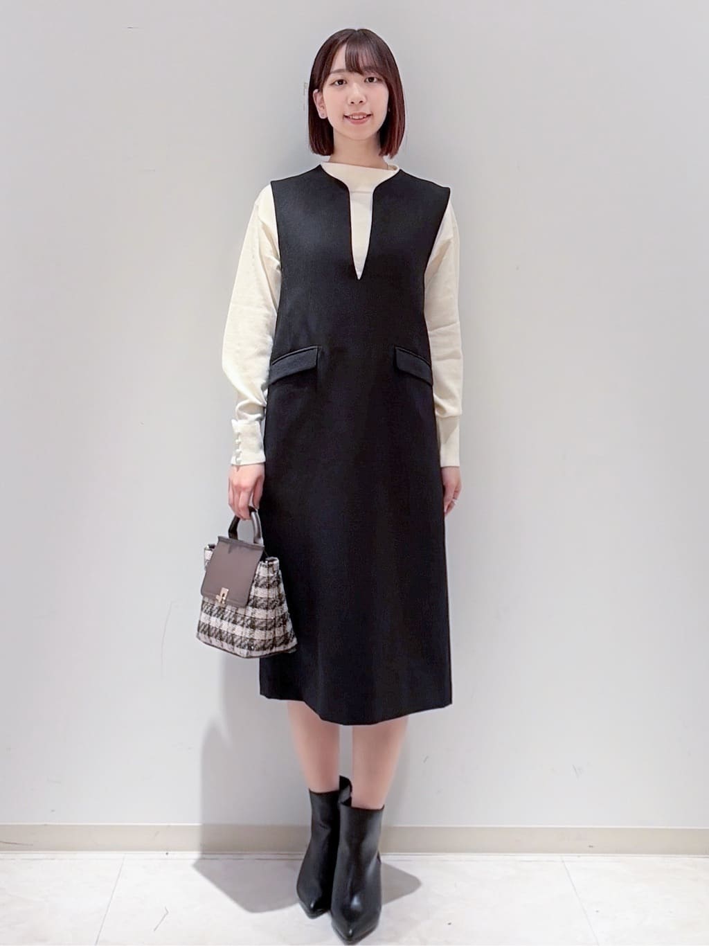 yurinaさんの「index｜キーネックジャンスカ【洗濯機OK／防シワ／イージーアイロン】」を使ったコーディネート