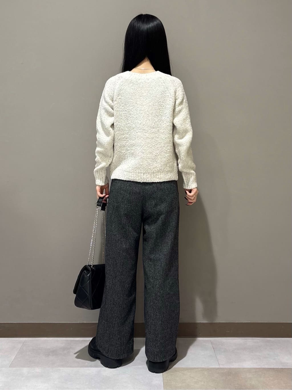 KEIKOさんの「INDIVI｜【名品／撥水／抗菌防臭】ロング丈リサイクルダウンコート」を使ったコーディネート