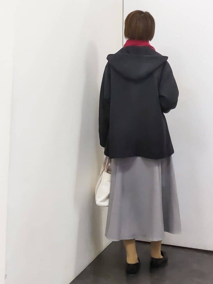やまちゃんさんの「grove｜カシミヤタッチ無地マフラー」を使ったコーディネート