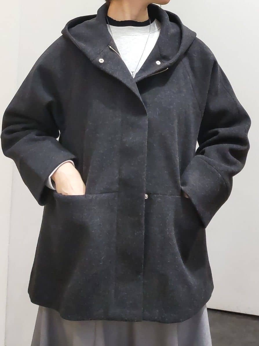 やまちゃんさんの「grove｜カシミヤタッチ無地マフラー」を使ったコーディネート