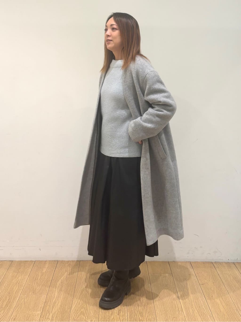 mikkoさんの「INDIVI｜【軽量／ウール混】ライトフォルム ロングコート」を使ったコーディネート