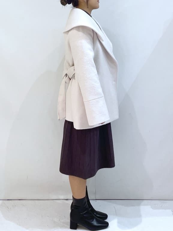 manaさんの「OPAQUE.CLIP｜ラメフェザープルオーバーセット ニットワンピース【洗濯機OK】《XS～LL》」を使ったコーディネート