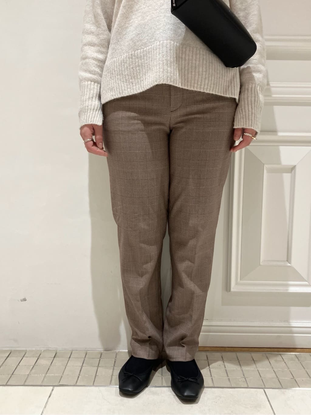 TAJIさんの「DRESSTERIOR｜◆テーパードパンツ」を使ったコーディネート
