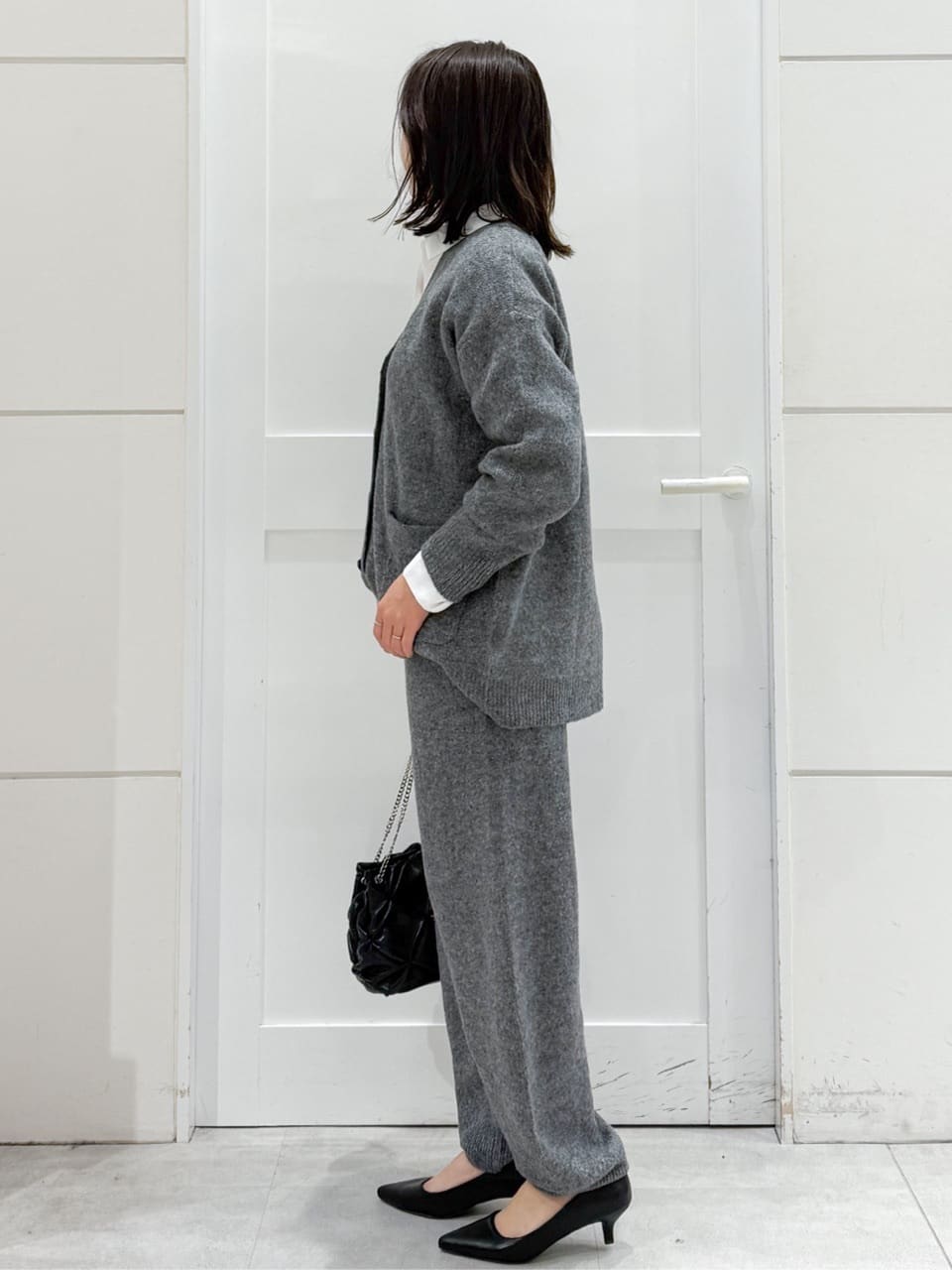 yuka.aさんの「OPAQUE.CLIP｜ポケット刺繍レギュラーカラーシャツ【洗濯機OK】」を使ったコーディネート