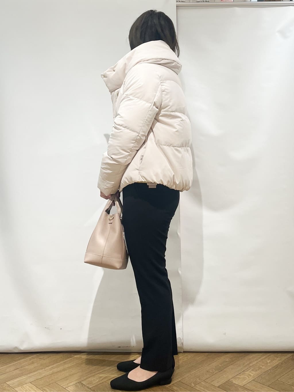 fumiさんの「index｜ウォームストレッチテーパードパンツ【洗濯機OK／防シワ／吸湿発熱】《XS～3L》」を使ったコーディネート