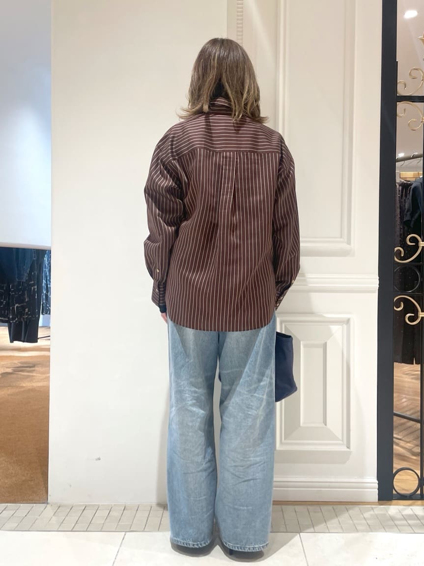 makiさんの「DRESSTERIOR｜ヴィンテージ加工ワイドデニムパンツ」を使ったコーディネート