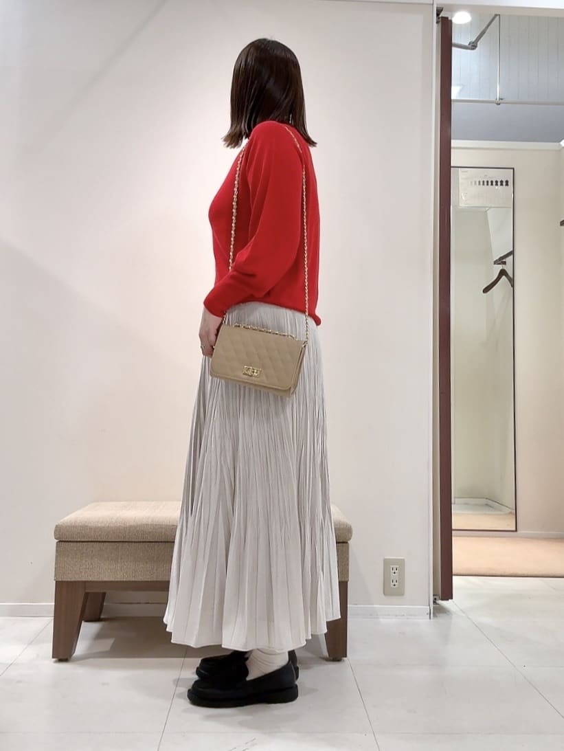 YUIさんの「UNTITLED｜【はっ水機能/フード取り外し可/防寒】ロングダウンコート」を使ったコーディネート