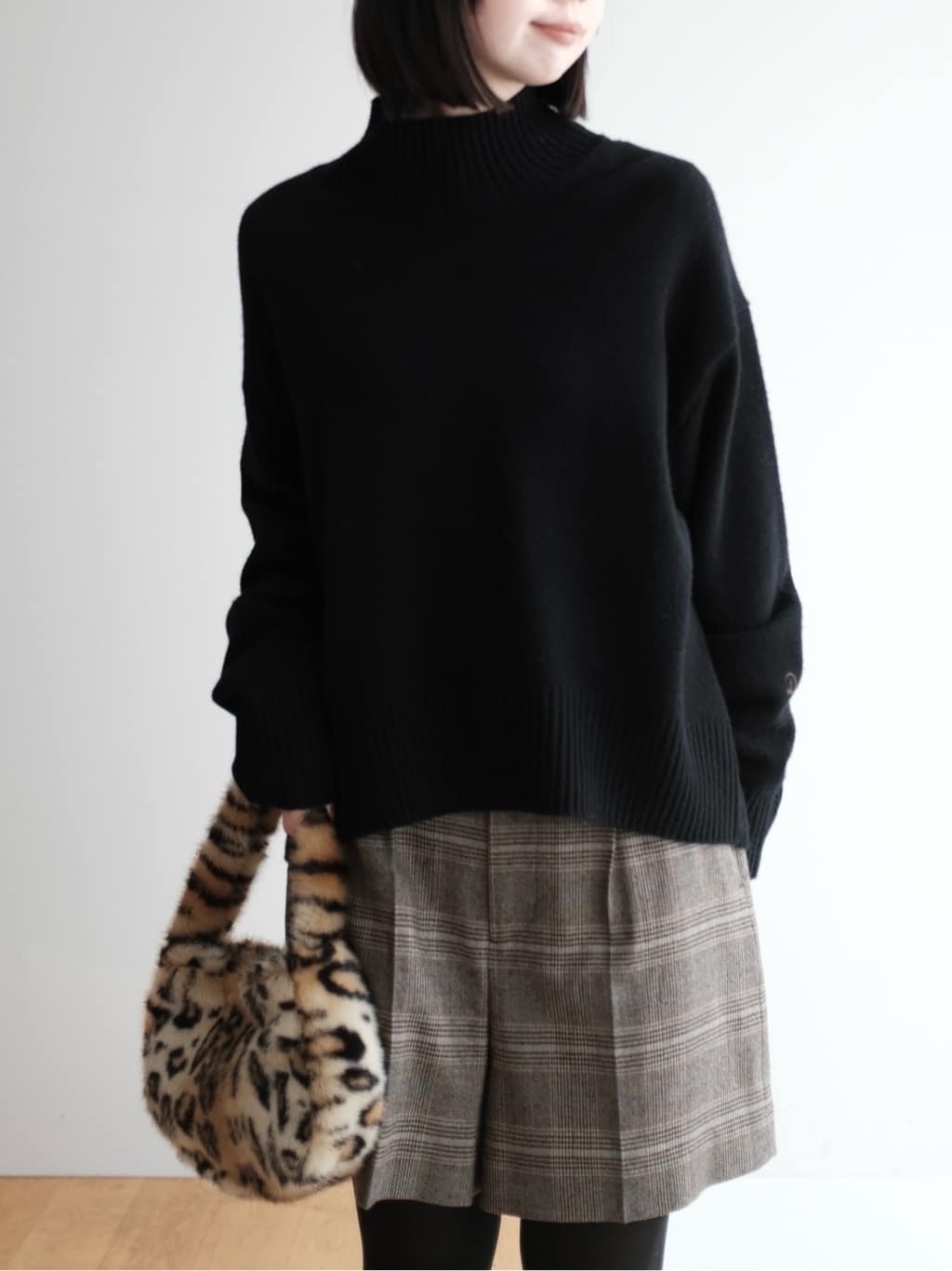 Kishimotoさんの「DRESSTERIOR｜◆ショートブーツ」を使ったコーディネート