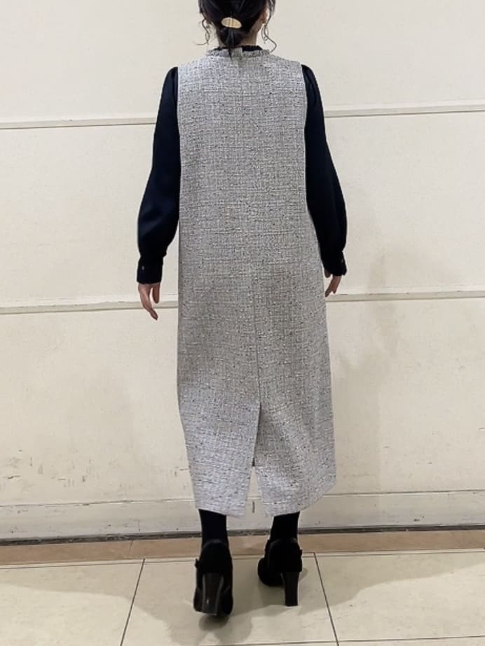 watanabeさんの「UNTITLED｜【洗える/細見え】ツイード ジャンパースカート」を使ったコーディネート