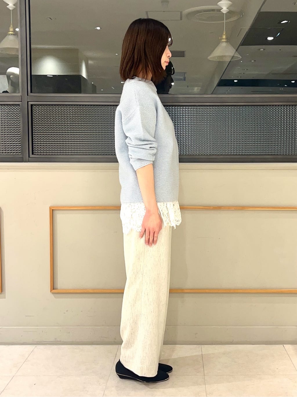 kumiさんの「INDIVI｜【洗える／大人ラメ】カラーMIXボトルネックニット」を使ったコーディネート