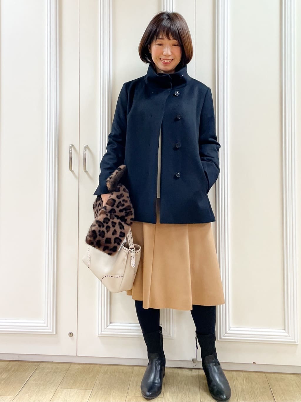 めいさんの「Reflect｜【SS-4Lサイズ／衿が顔に当たらない◎】スタンドネックミドルコート」を使ったコーディネート