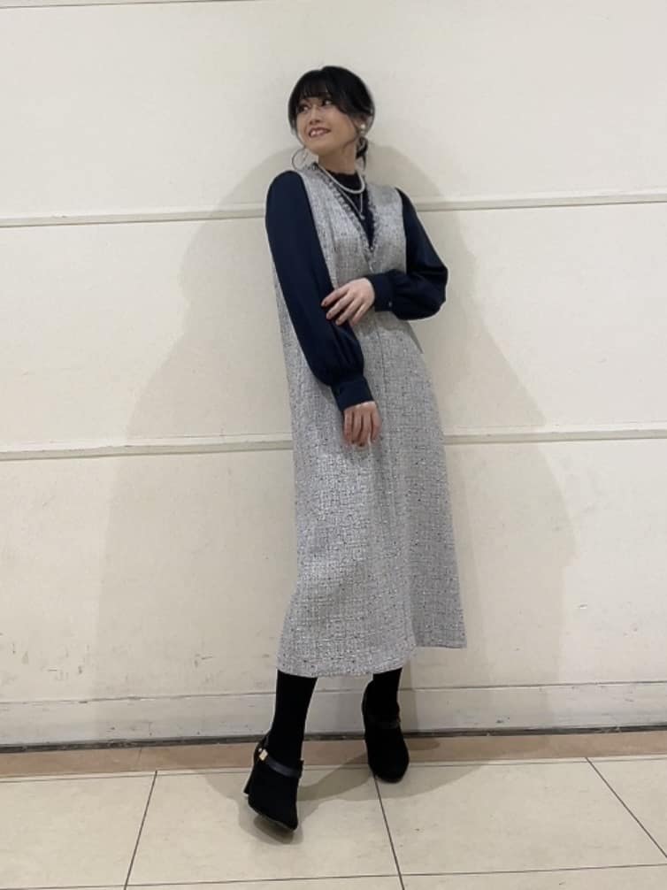 watanabeさんの「UNTITLED｜【洗える/細見え】ツイード ジャンパースカート」を使ったコーディネート