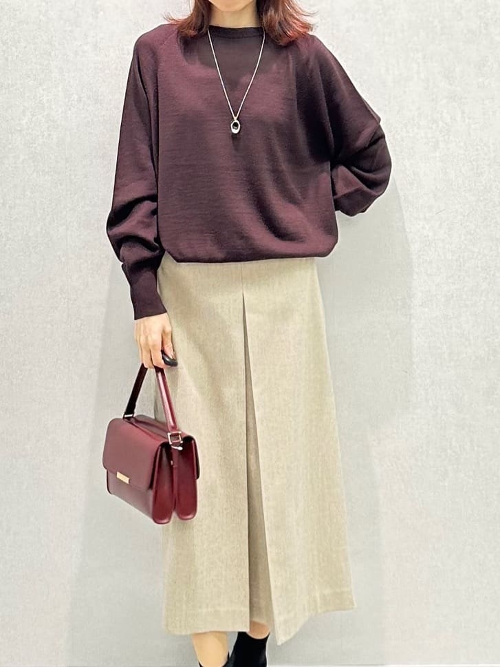 Miwaさんの「UNTITLED｜【8色展開／コンパクト丈】レーヨン混 コクーンニット」を使ったコーディネート